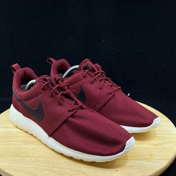 Nike Roshe One Run Team Red Burgundy Ash Grey Sail 511881-613 Men's Size 9 - Picture 4 of 9